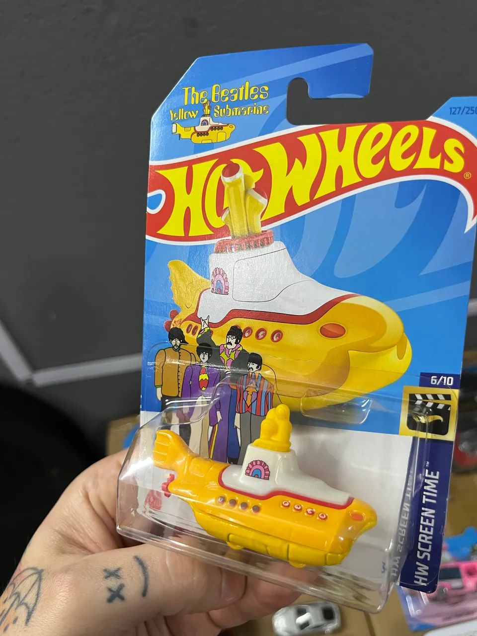 Hotwheels Yellow Submarine Beatles 1:64 - Foto 2