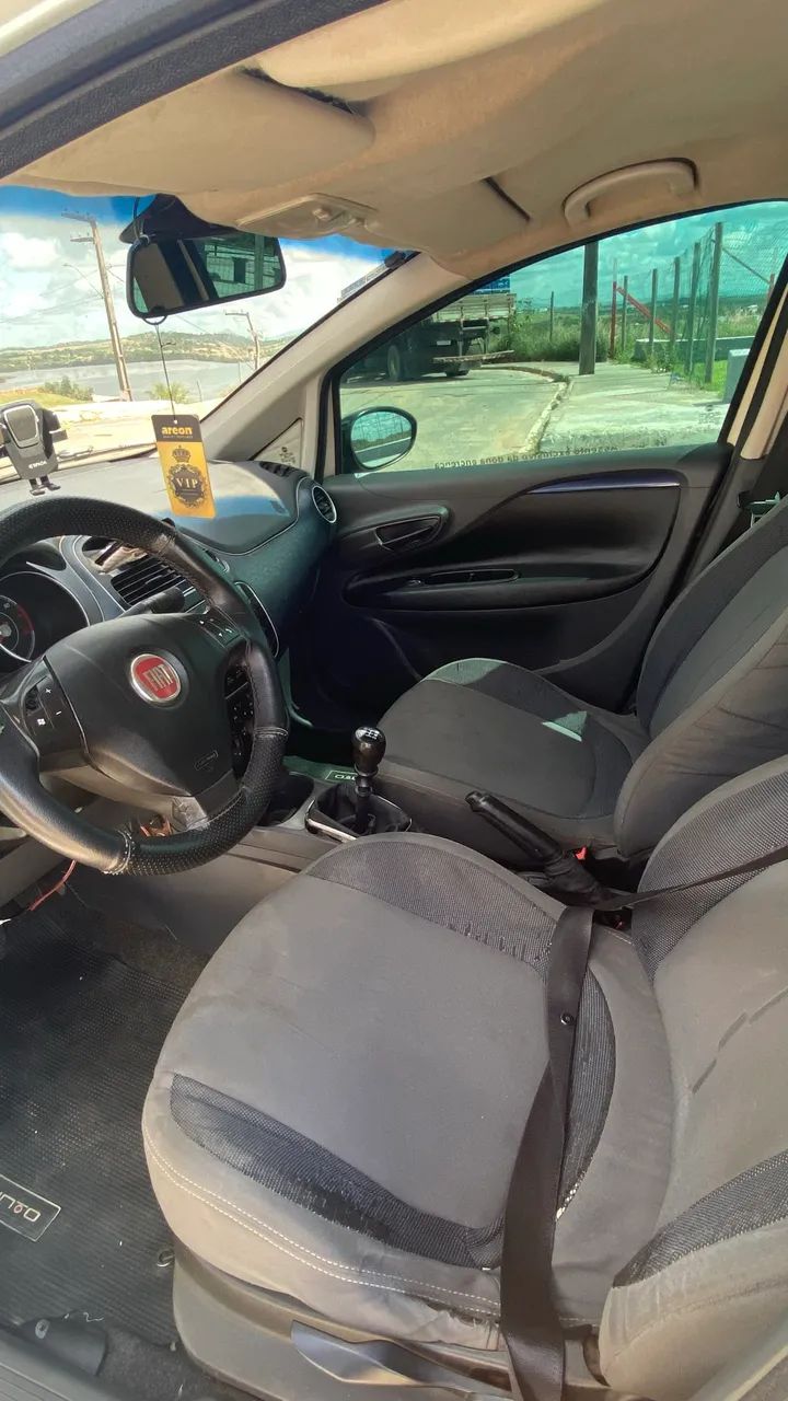 Fiat Punto Attractive 1.4 Fire Flex 8V 5P 2013 - Foto 5