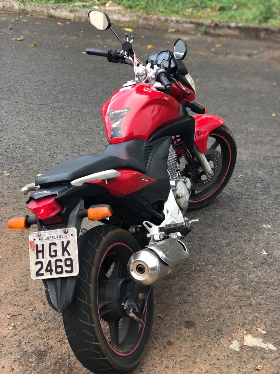 Cb 300 2011