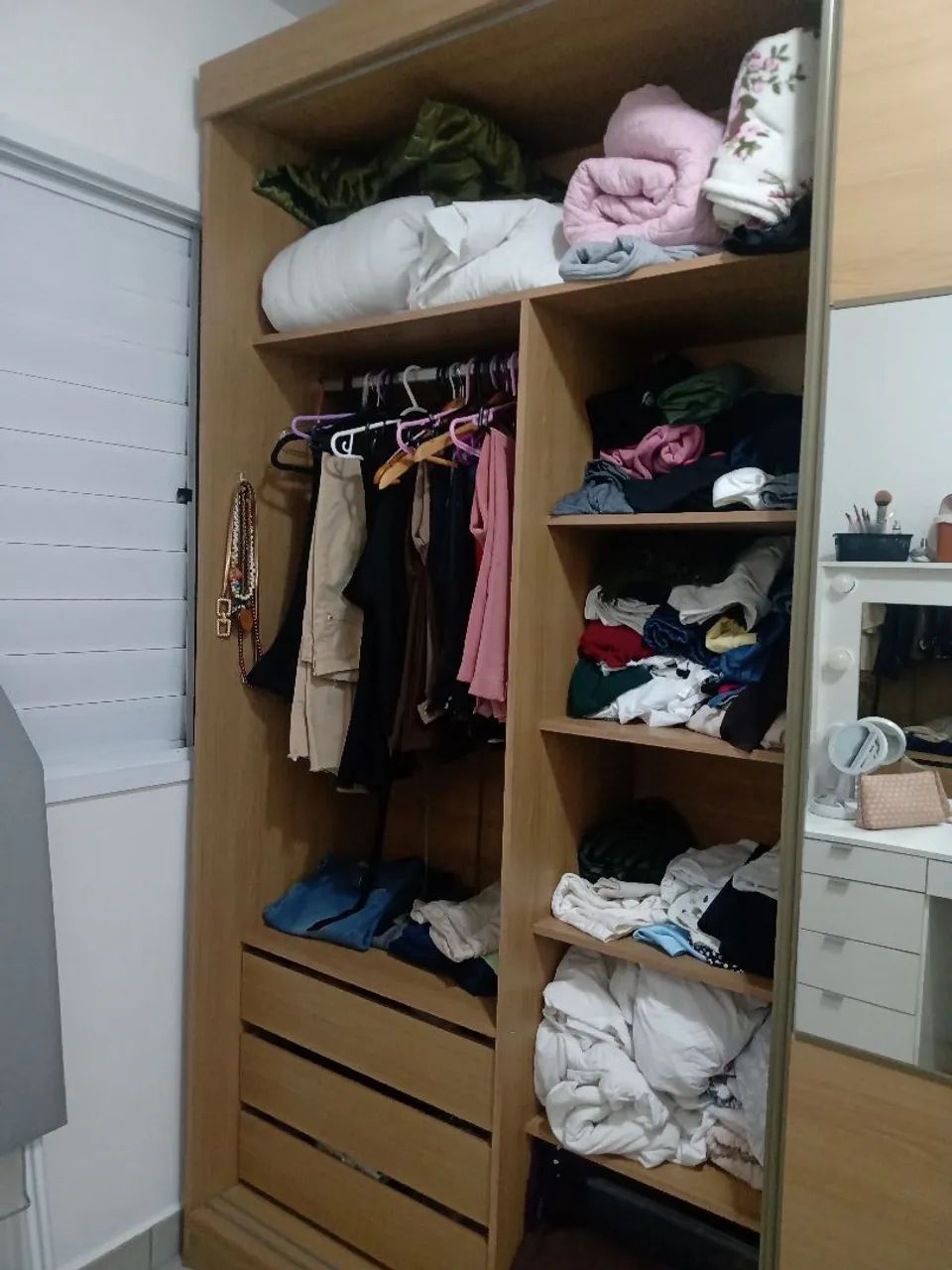 Quadra roupas seminnovo - Foto 3