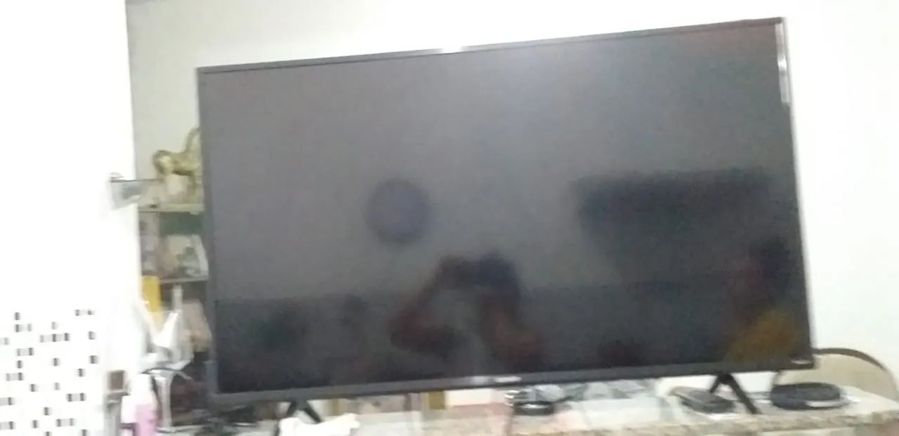 Tv Semp 43 polegadas smart semi nova 6 meses de uso 