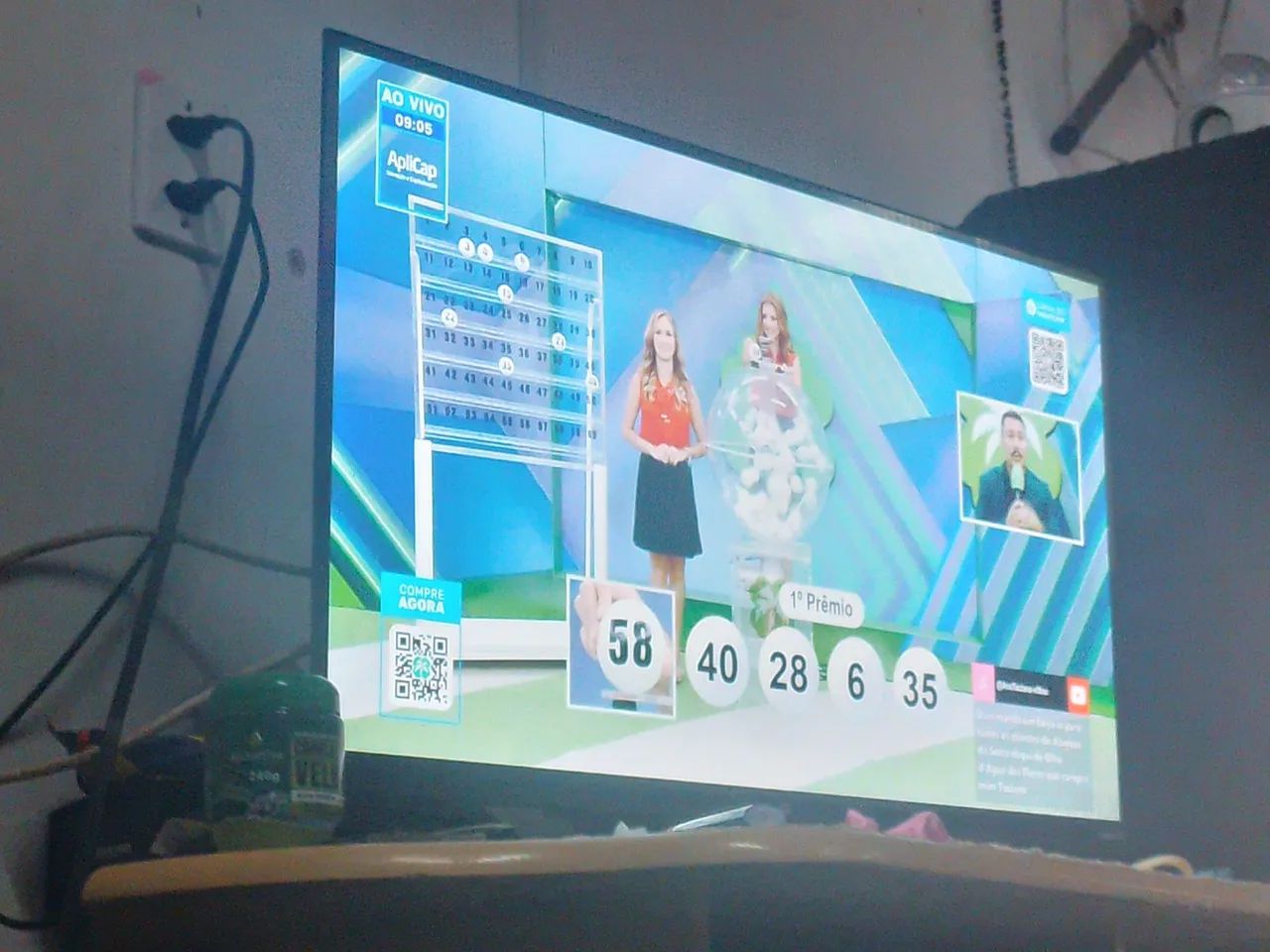 Tv Roku 32 semi nova