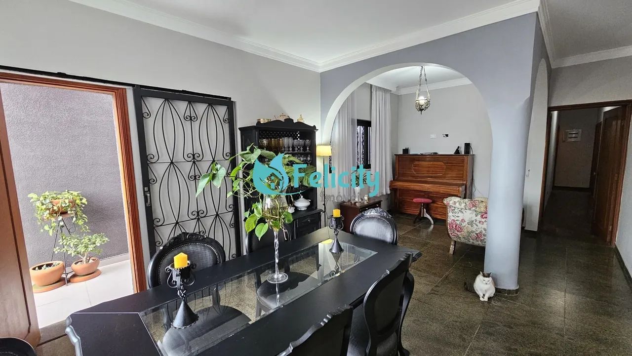 Casa Térrea com 3 Suítes, Piscina e Espaço de Lazer Completo - Foto 4