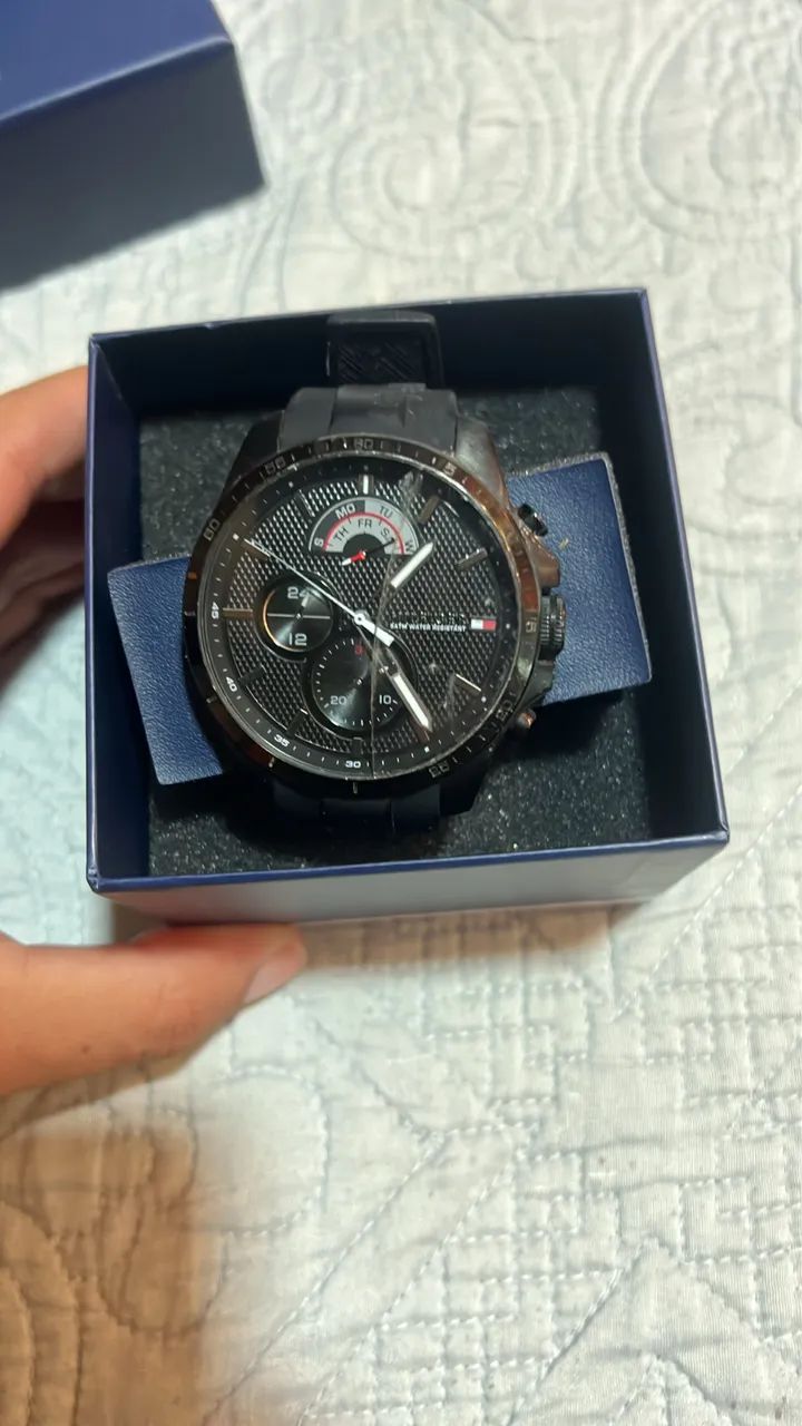Relógio Tommy Hilfiger Preto  - Foto 2