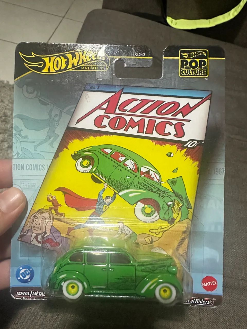 Hot Wheels Premium Acrion Comics Superman DC