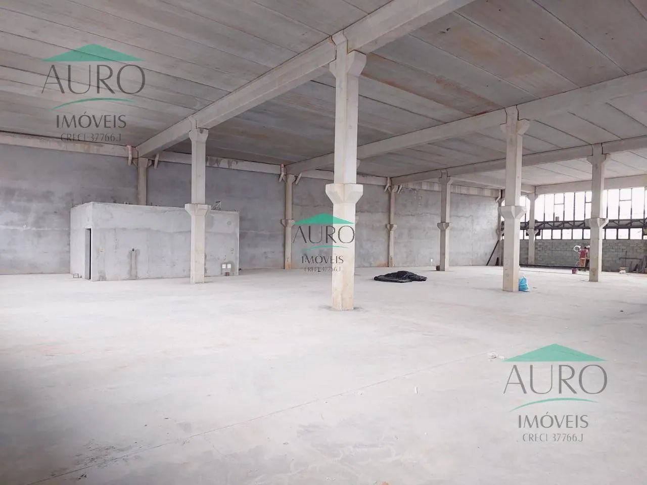 IMÓVEL COMERCIAL COMERCIAL em Mogi das Cruzes - São Paulo, Centro - Foto 2