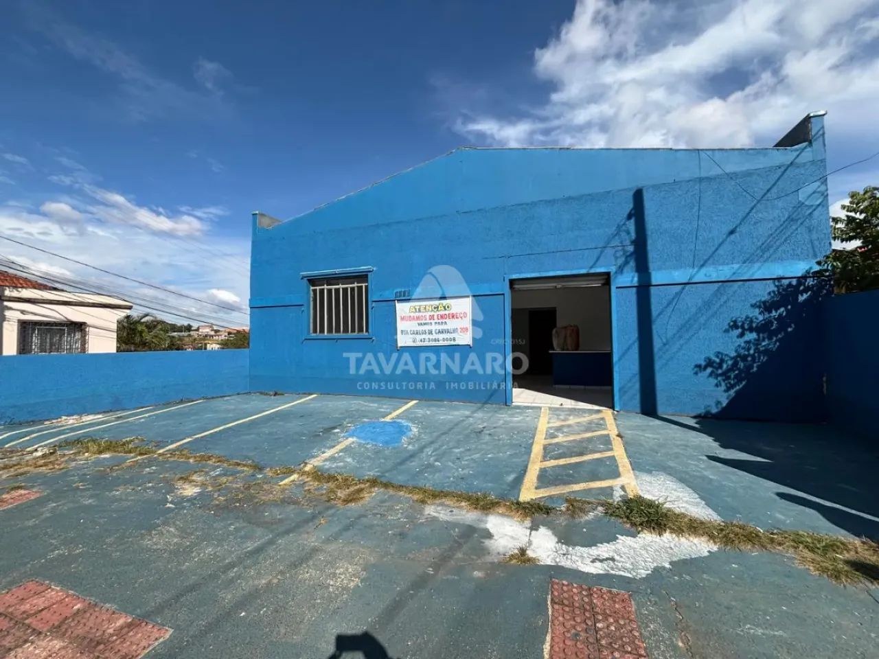 Espaço Comercial com Estacionamento e Pátio na Av. Carlos Cavalcanti! - Foto 2