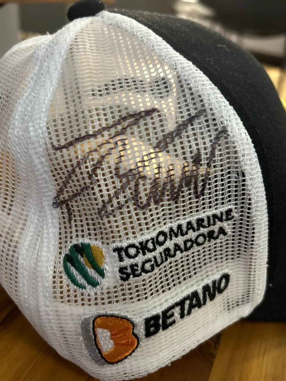 bone Felipe Massa, autografado - Foto 3