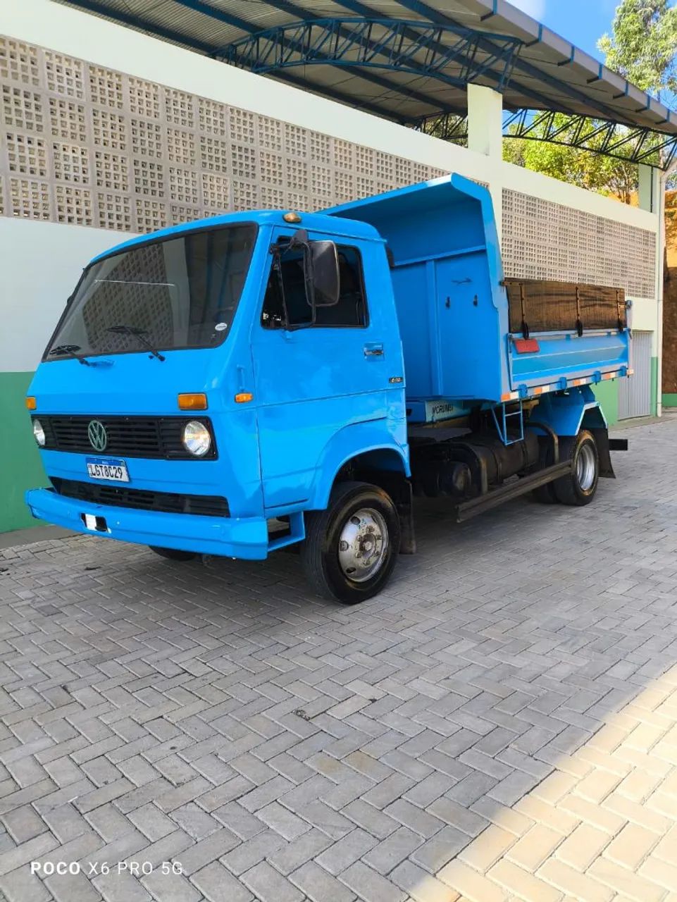 Volkswagen 6-90 3/4 caçamba  - Foto 2