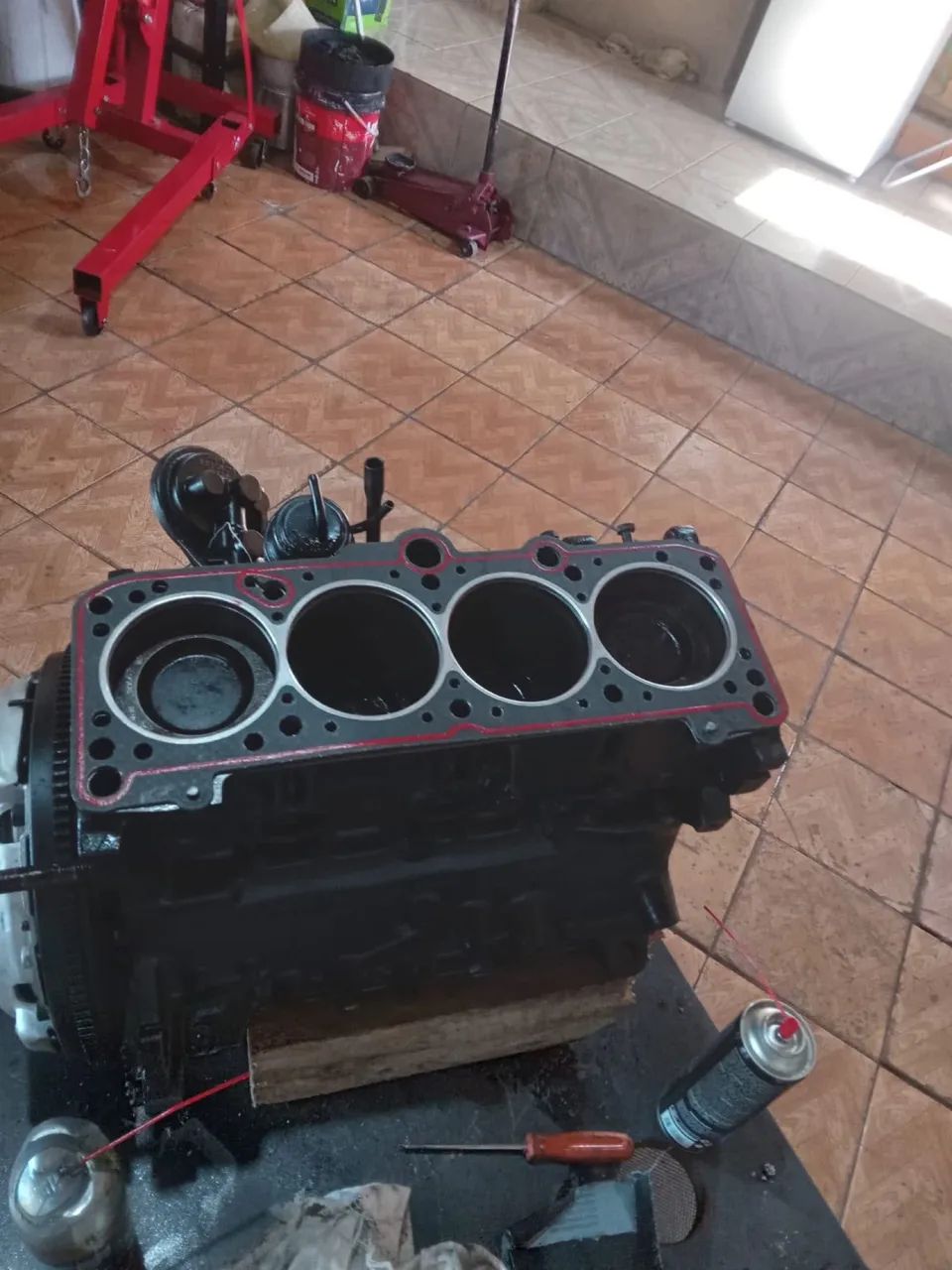 AP 1.8 FEITO PARTE DE CIMA E DE BAIXO 