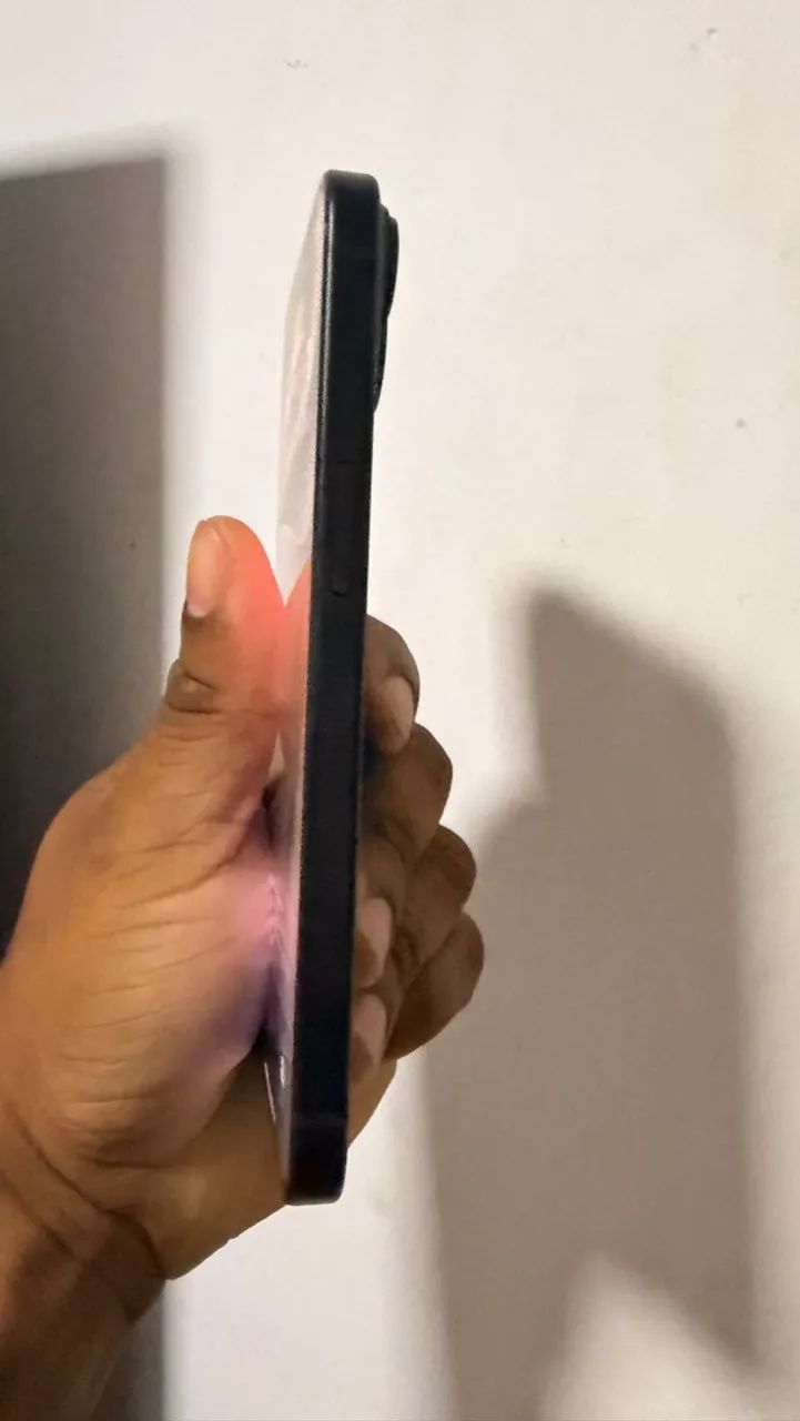 iPhone 15  - Foto 3