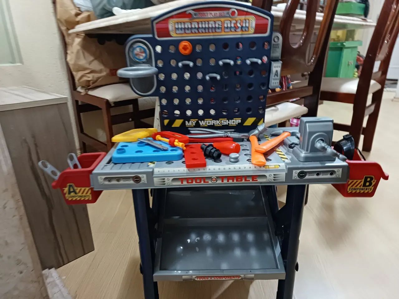 Brinquedo bancada de ferramentas  - Foto 4