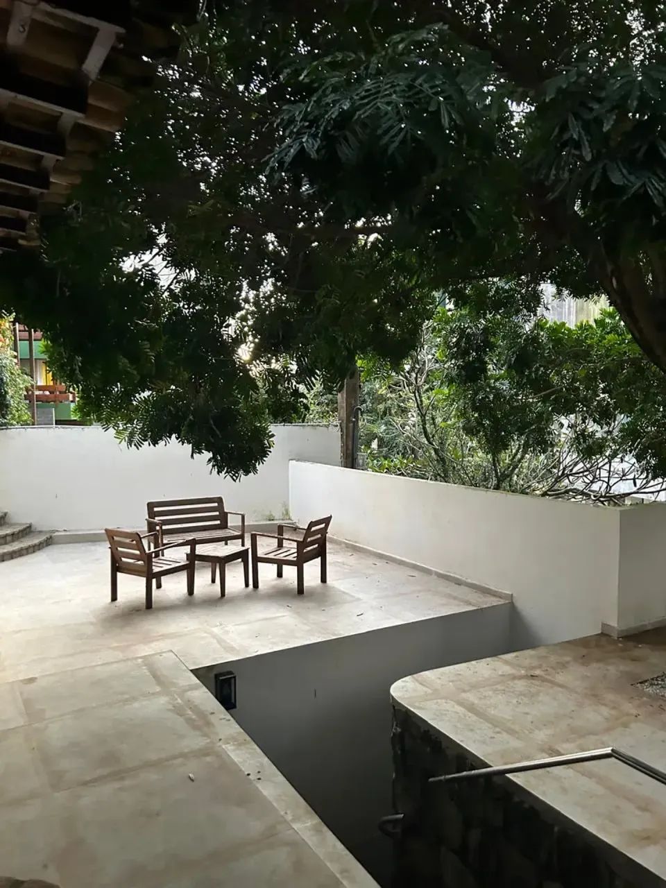 Casa 4/4 sendo uma suíte - Rio Vermelho - Foto 4