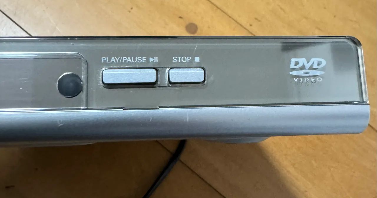 DVD player Philips DVP3020/78 de cor prata - Foto 2