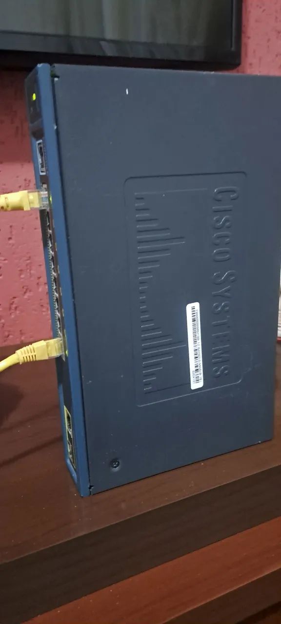 Switch gerenciável 8 portas