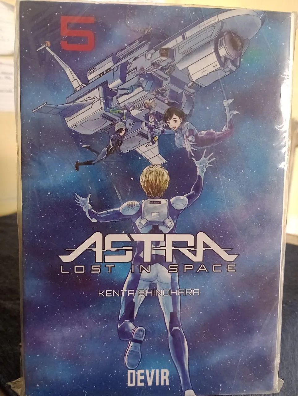 ASTRA: LOST IN SPACE - COLEÇÃO COMPLETA - Foto 2
