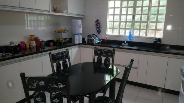 Excelente Casa com 3 Qtos, Suite, Churrasqueira, Lotão 800 metros - Foto 17