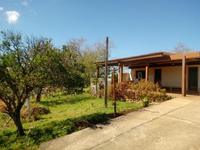 Sítio 3.500 m² com casa de 130 m² em Guararema - Foto 2