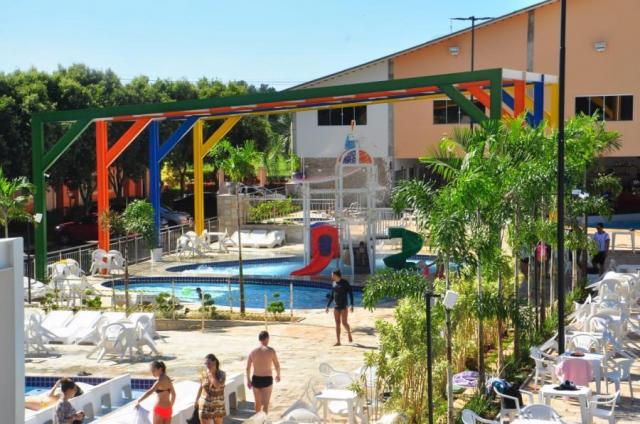 Apartamento 2 quartos para temporada em caldas novas, di roma fiori, 2 dormitórios, 2 suít - Foto 10