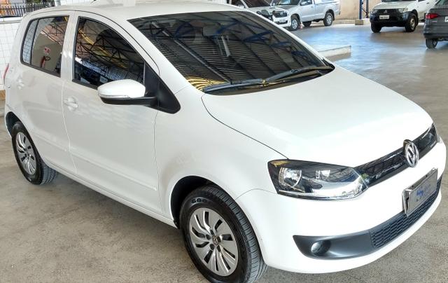 Fox 1.0 Bluemotion ano e modelo 2014/2014 único dono - Foto 2