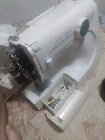 Maquina de custura - Foto 2