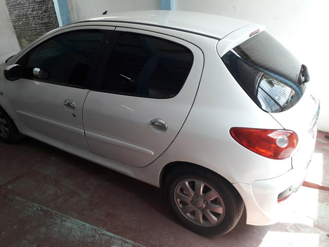 Peugeot 207 1.4 XR 2011 QUITADO - Foto 3