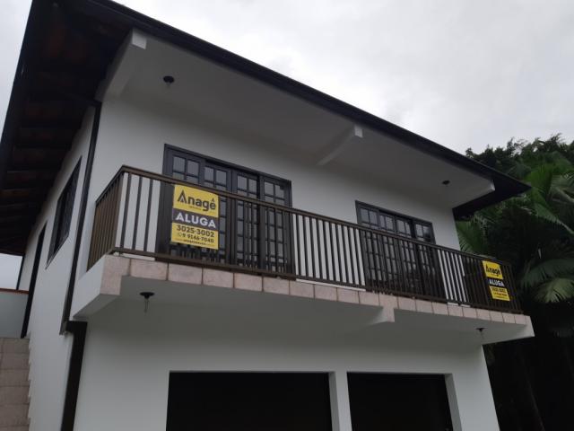 Casa para alugar com 1 dormitórios em Atiradores, Joinville cod:08402.001