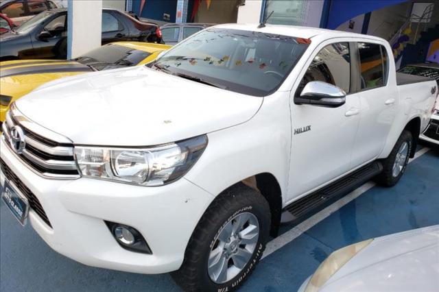 Toyota Hilux 2.8 Srv 4x4 cd 16v - Foto 3
