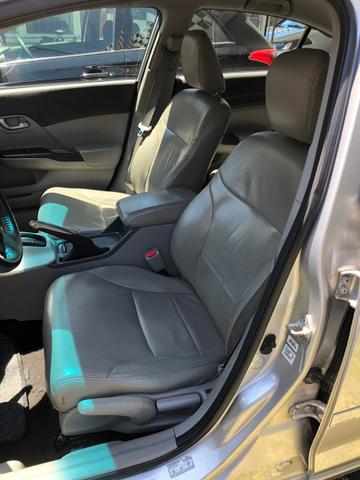 Civic 2014 automático c/gnv G5 - Foto 15