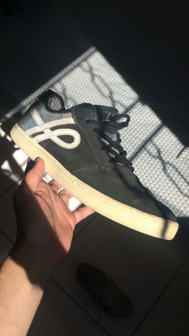 3 tenis por 100