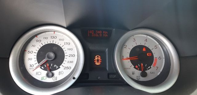 Vendo Renault Mégane Grand Tour 16V Flex - Foto 8