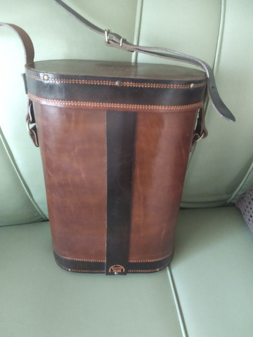 Bolsa em couro para transporte de chimarrão. - Foto 4
