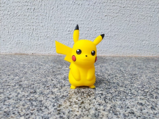 Kit Pokémon Charmander Squirtle Bulbassauro e Pikachu - Foto 5