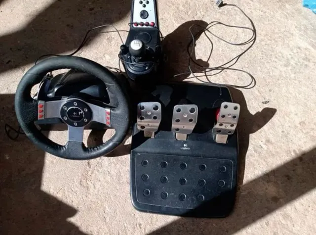 Logitech g27  +102 anúncios na OLX Brasil