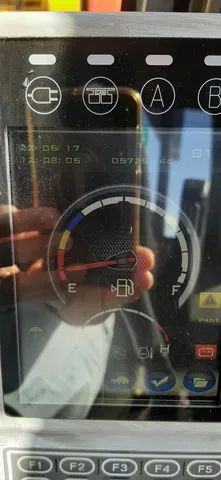 Escavadeira Sany SY135 2015 disponível para venda ou locação. - Foto 5