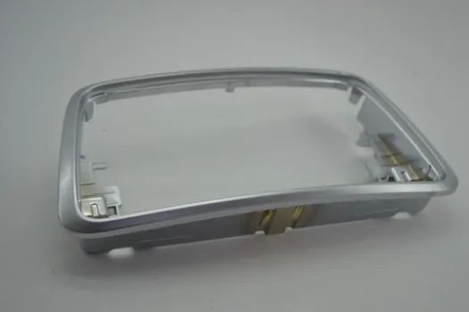 Moldura Friso Suporte Radio Som Painel Mercedes Benz Gla 200 - Foto 2