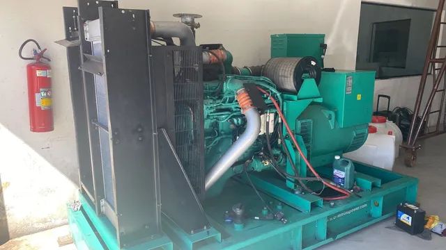 Gerador de Energia 375/360/350 KVA Cummins 2014 Motor Cummins Painel de Comando Digital - Foto 2