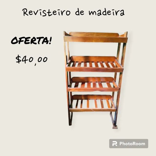 Revisteiro de madeira 