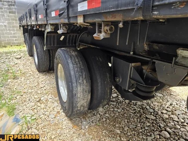 carreta baú sider vanderléia 3 eixos facchini 14.92mx2.80m ano 2010 sem pneus - Foto 9