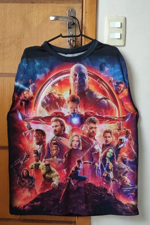 Camiseta Vingadores - Edição Especial