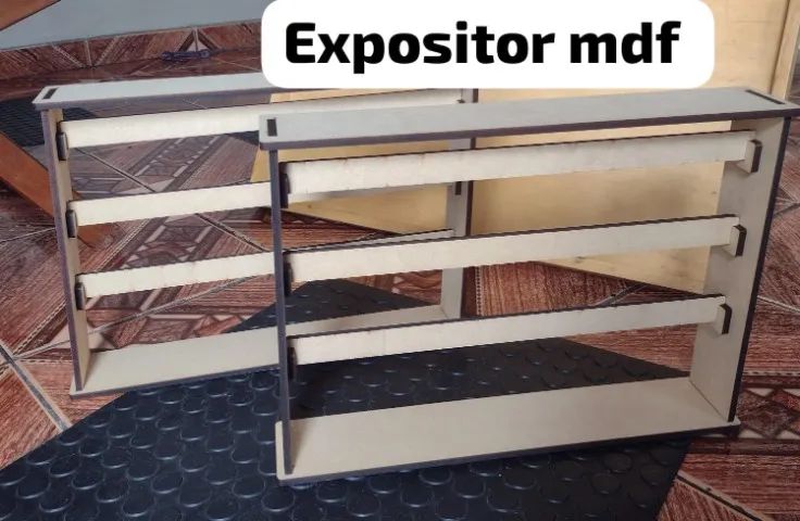 DOIS EXPOSITORES MDF PARA ARTESANATOS