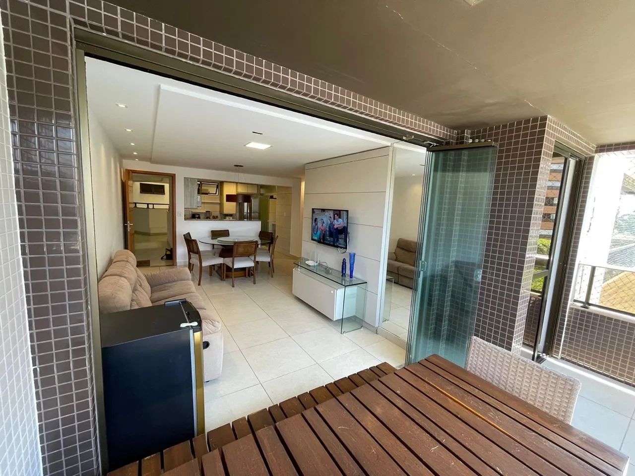 LOCAÇÃO POR TEMPORADA em Ponta de Campina apartamento 3qts pé na areia! - Foto 6