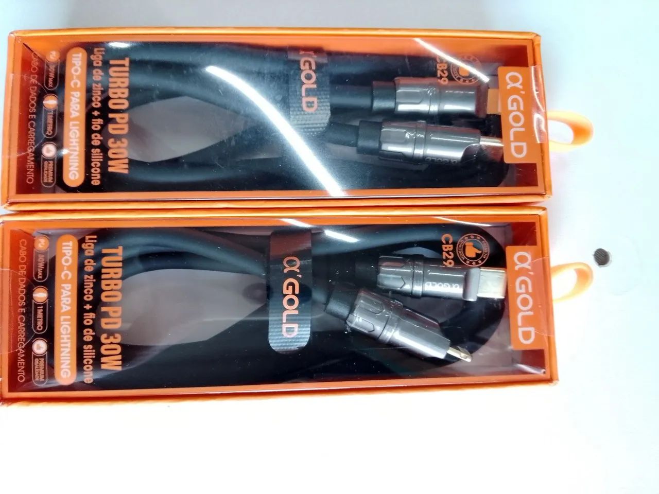 Cabo USB  e tipo C iPhone 