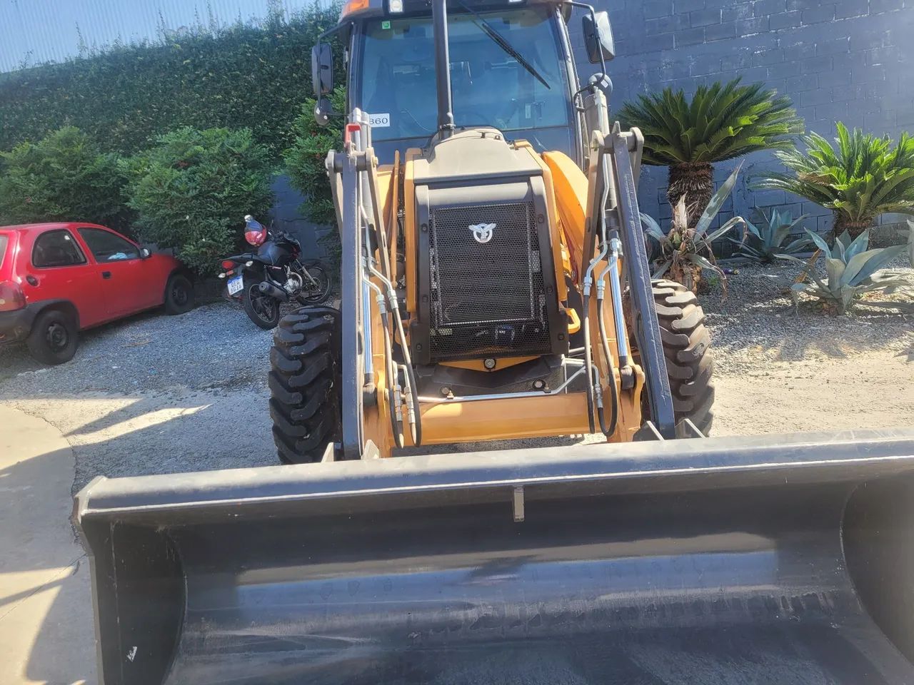 ALUGA-SE RETROESCAVADEIRA CASE 580N 0KM  - Foto 3