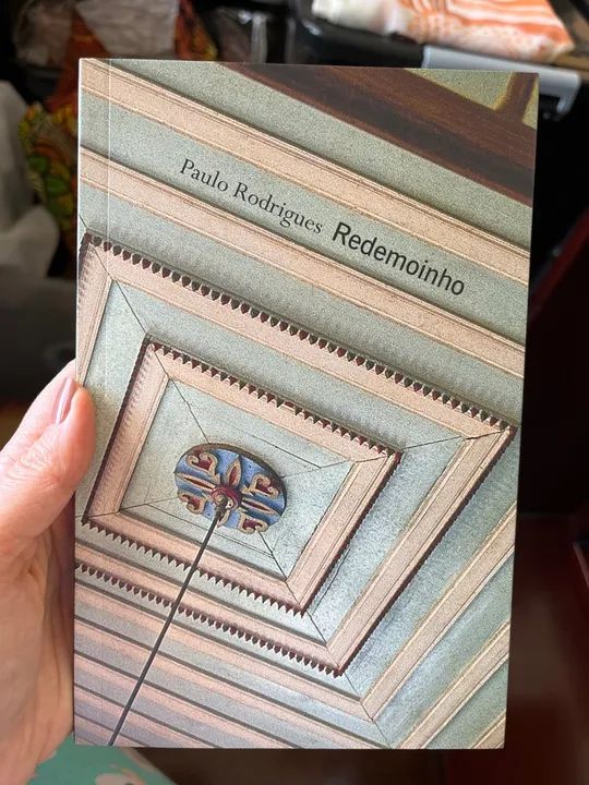 Livro: Redemoinho