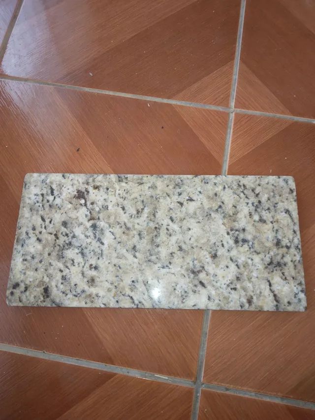 Predra de mármore pequena 42,5 x20 