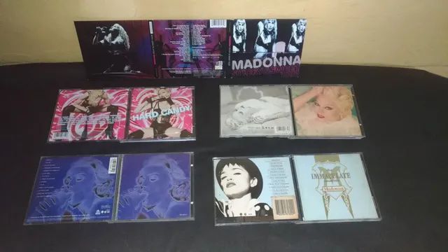 Cds da Madonna, varios, originais, bom estado. E outros.