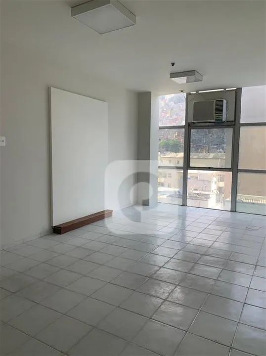 Patrimovel vende salas comerciais em Copacabana com garagem - Foto 3
