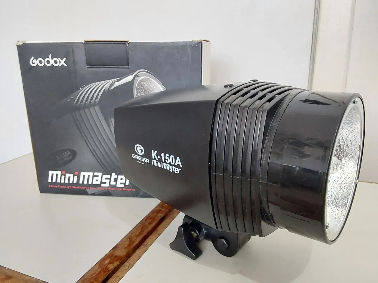 PREÇO NOVO - Tocha Godox mini master k-150 A (NOVA)