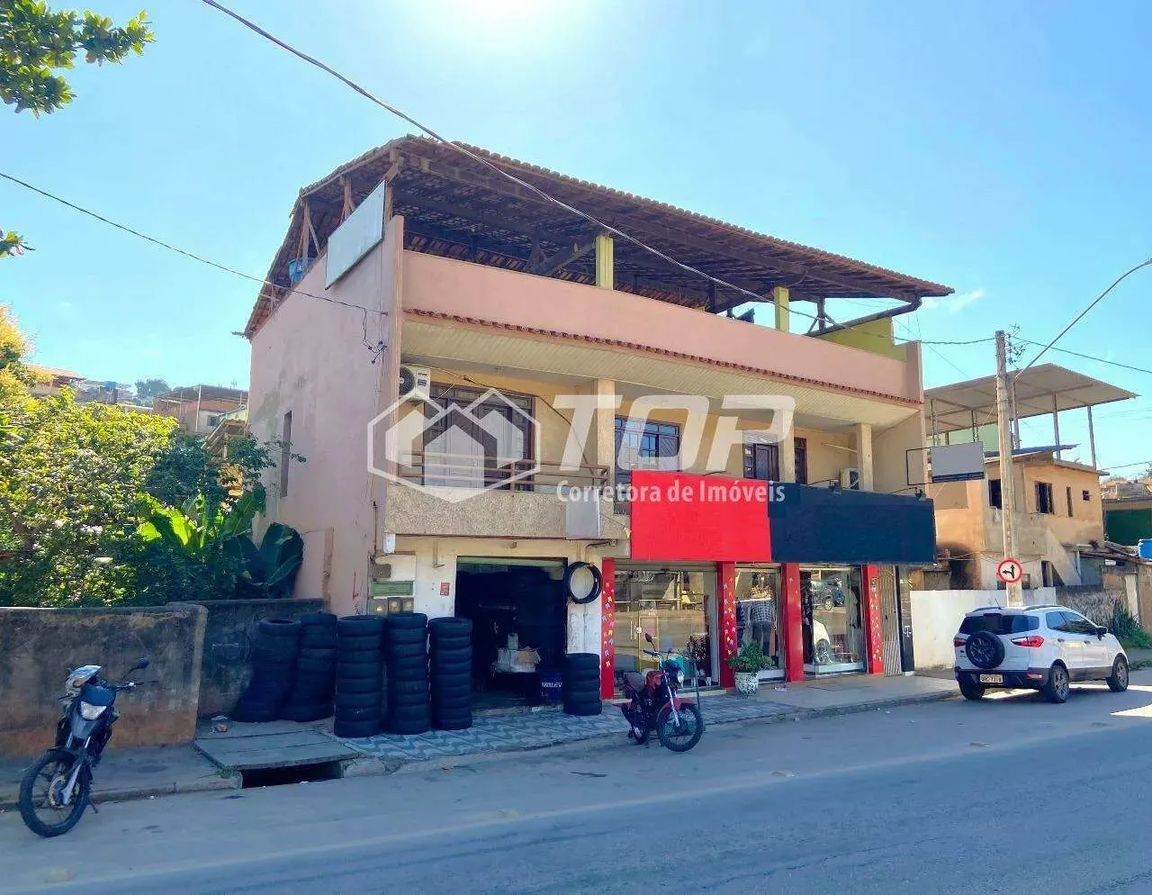 Prédio a venda com Lojas, Sala Comercial e Apartamento Bairro São Francisco de Assis